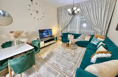 Apartment - 1 Bedroom - 2 Bathrooms for rent in Beach Tower 1 - Al Khan Lagoon - Al Khan - Sharjah