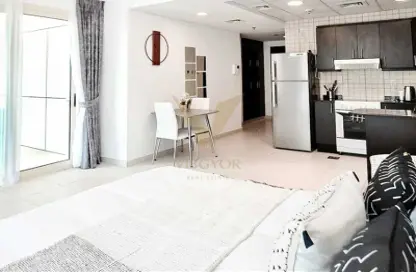 Apartment - Studio - 1 Bathroom for rent in The Royal Oceanic - Oceanic - Dubai Marina - Dubai