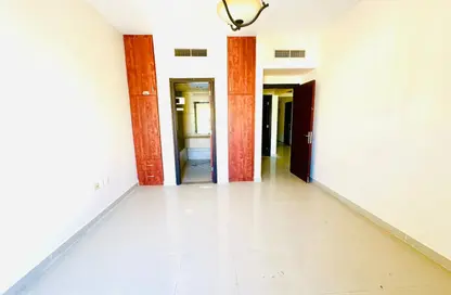 Apartment - 1 Bedroom - 2 Bathrooms for rent in Muwaileh 29 Building - Muwaileh - Sharjah