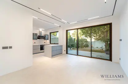 فيلا - 2 غرف نوم - 3 حمامات للبيع في الينابيع 5 - الينابيع - دبي