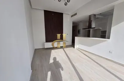 شقة - غرفة نوم - 2 حمامات للبيع في ذا ايست كريست - قرية الجميرا سركل - دبي