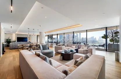 Apartment - 4 Bedrooms - 5 Bathrooms for sale in One at Palm Jumeirah - Palm Jumeirah - Dubai