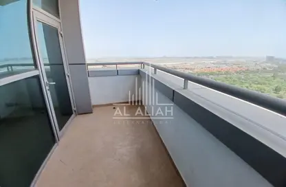 شقة - 2 غرف نوم - 4 حمامات للايجار في دانة بو ظبي - أبوظبي