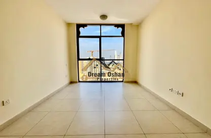 Apartment - 2 Bedrooms - 3 Bathrooms for rent in Rose Building - Al Jaddaf - Dubai