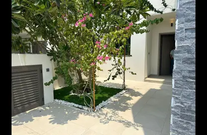 Townhouse - 3 Bedrooms - 4 Bathrooms for sale in Redwoods - Yas Acres - Yas Island - Abu Dhabi