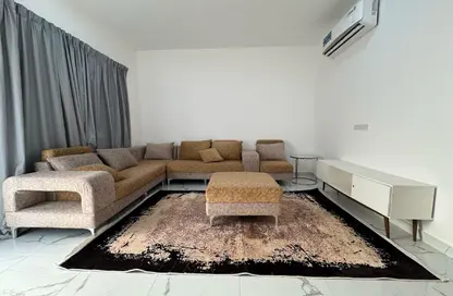 شقة - غرفة نوم - 1 حمام للايجار في مدينة الرياض - أبوظبي