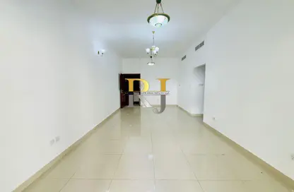 Apartment - 2 Bedrooms - 2 Bathrooms for rent in Mankhool Building - Mankhool - Bur Dubai - Dubai