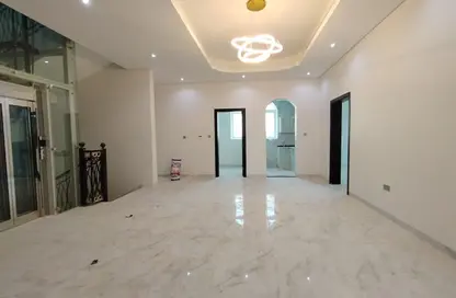 Villa - 6 Bedrooms - 7+ Bathrooms for rent in Madinat Al Riyad - Abu Dhabi