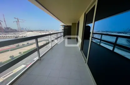 Balcony image for: Apartment - 2 Bedrooms - 3 Bathrooms for rent in Ajwan Towers - Saadiyat Cultural District - Saadiyat Island - Abu Dhabi, Image 1