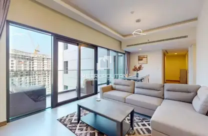 Apartment - 2 Bedrooms - 3 Bathrooms for sale in SOL Bay - Business Bay - Dubai