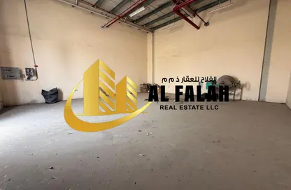 Warehouse - Studio for rent in Al Sajaa Industrial - Al Sajaa - Sharjah