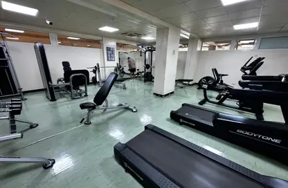 شقة - 2 غرف نوم - 1 حمام للايجار في مبنى كرامة 1 - الكرامة - دبي