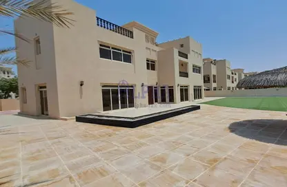 Villa - 5 Bedrooms - 7 Bathrooms for sale in Al Hamra Village Villas - Al Hamra Village - Ras Al Khaimah