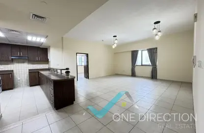 Apartment - Studio - 1 Bathroom for rent in East Heights 4 - Business Bay - Dubai