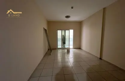 Apartment - 2 Bedrooms - 3 Bathrooms for rent in Al Majaz 3 - Al Majaz - Sharjah