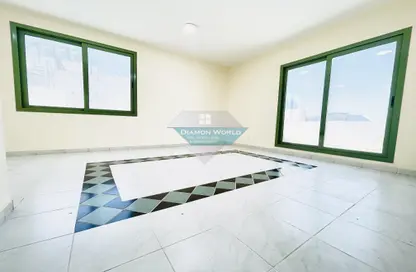 Apartment - 2 Bedrooms - 2 Bathrooms for rent in Airport Road - Abu Dhabi
