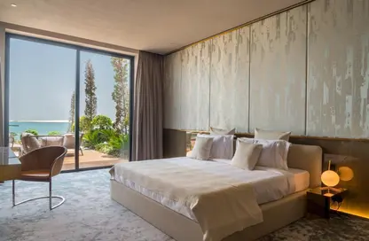 Apartment - 1 Bedroom - 1 Bathroom for sale in Portofino Hotel - The Heart of Europe - The World Islands - Dubai
