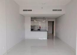 صورةغرفة فارغة لـ: Studio - 1 حمام للبيع في اقامة بلازو - مثلث قرية الجميرا - دبي, صورة 1