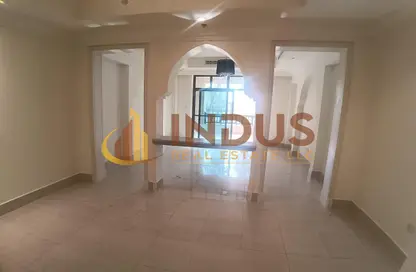 شقة - 2 غرف نوم - 2 حمامات للايجار في التاجر ريزيدنس - جزيرة المدينة القديمة - دبي وسط المدينة - دبي