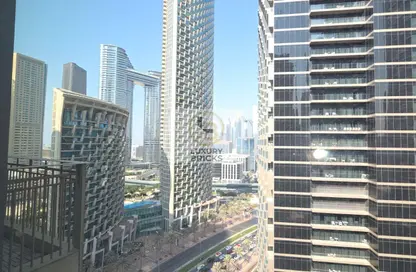 Apartment - 2 Bedrooms - 2 Bathrooms for sale in Standpoint Tower 2 - Standpoint Towers - Downtown Dubai - Dubai