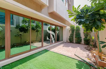 Villa - 4 Bedrooms - 6 Bathrooms for rent in Grand Views - Meydan Gated Community - Meydan - Dubai
