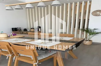 Dining Room image for: Townhouse - 2 Bedrooms - 3 Bathrooms for sale in The Cedars - Yas Acres - Yas Island - Abu Dhabi, Image 1