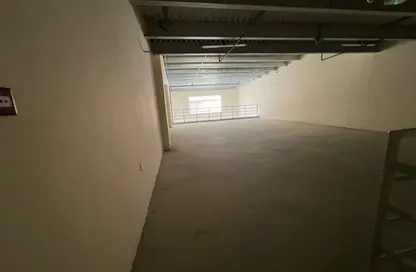 Warehouse - Studio - 1 Bathroom for rent in Al Jurf 3 - Al Jurf - Ajman Downtown - Ajman