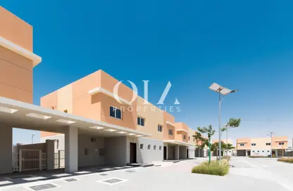 Villa - 3 Bedrooms - 4 Bathrooms for sale in Manazel Al Reef 2 - Al Samha - Abu Dhabi
