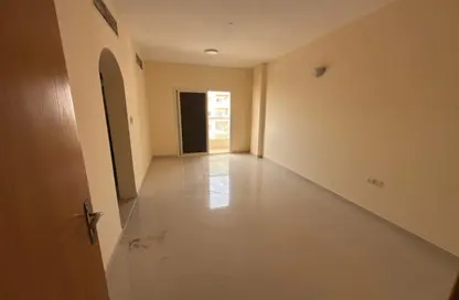 Apartment - Studio - 1 Bathroom for rent in Al Khail Towers - Ajman Downtown - Ajman Apartment - Studio - 1 Bathroom for rent in Al Khail Towers - Ajman Downtown - Ajman