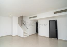 Villa - 5 bedrooms - 6 bathrooms for rent in Arabian Style - Al Reef Villas - Al Reef - Abu Dhabi