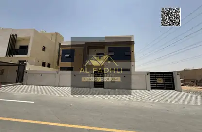 Villa - 5 Bedrooms - 7 Bathrooms for sale in Al Yasmeen 1 - Al Yasmeen - Ajman