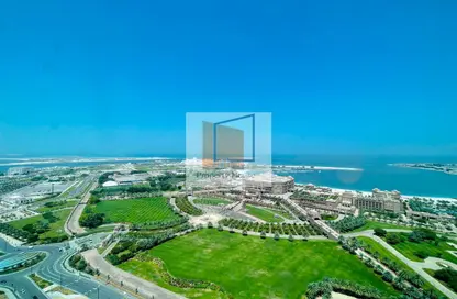 Apartment - 3 Bedrooms - 5 Bathrooms for rent in Etihad Towers - Corniche Road - Abu Dhabi