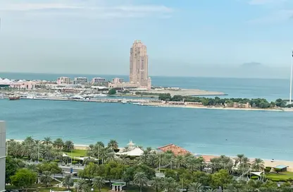 Apartment - 3 Bedrooms - 4 Bathrooms for rent in Corniche Road - Abu Dhabi