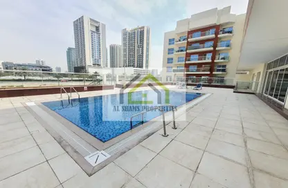 Apartment - 2 Bedrooms - 2 Bathrooms for rent in Royal JVC Building - Jumeirah Village Circle - Dubai