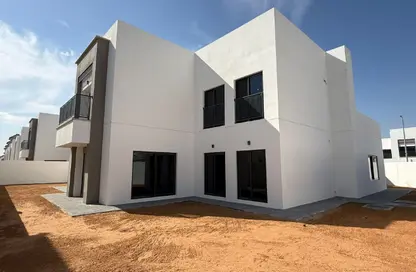 Villa - 5 Bedrooms - 7 Bathrooms for sale in Fay Alreeman - Al Shamkha - Abu Dhabi
