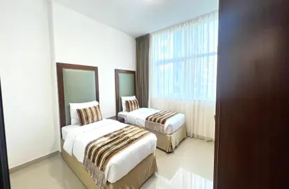 Apartment - 2 Bedrooms - 2 Bathrooms for rent in Galaxy tower - Khalifa Street - Abu Dhabi