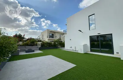 Outdoor House image for: Villa - 4 Bedrooms - 4 Bathrooms for sale in Camelia 2 - Camelia - Arabian Ranches 2 - Dubai, Image 1