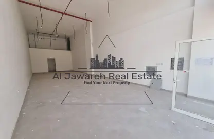 Shop - Studio - 1 Bathroom for rent in Al Rashidiya 1 - Al Rashidiya - Ajman