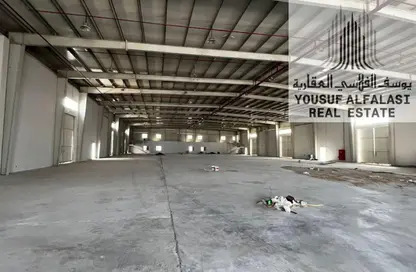 Warehouse - Studio - 3 Bathrooms for rent in Umm Al Thuoob - Umm Al Quwain