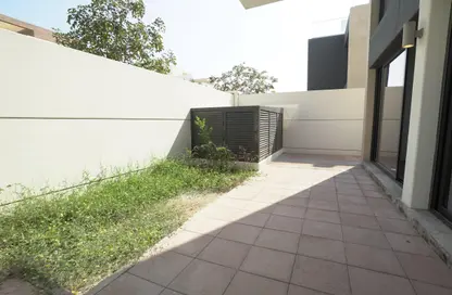 Townhouse - 5 Bedrooms - 7 Bathrooms for sale in Faya at Bloom Gardens - Bloom Gardens - Al Salam Street - Abu Dhabi
