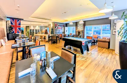 طابق كامل - استوديو للايجار في فندق ماريوت هاربر - دبي مارينا - دبي