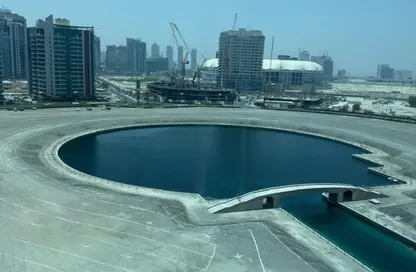 شقة - 2 غرف نوم - 2 حمامات للايجار في برج الواحة - مدينة دبي الرياضية - دبي