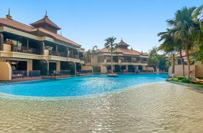 Apartment - 2 Bedrooms - 2 Bathrooms for rent in Royal Amwaj Residence South - The Royal Amwaj - Palm Jumeirah - Dubai