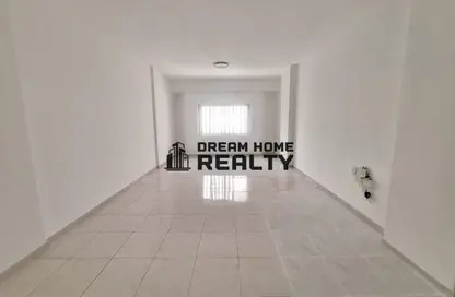 Apartment - 3 Bedrooms - 3 Bathrooms for rent in Al Taawun Street - Al Taawun - Sharjah
