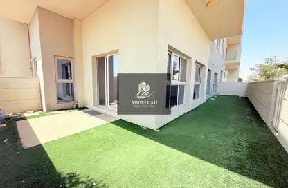 شقة - 2 غرف نوم - 3 حمامات للايجار في شقق حديقة الزاهية - الزاهية - تجارية مويلح - الشارقة