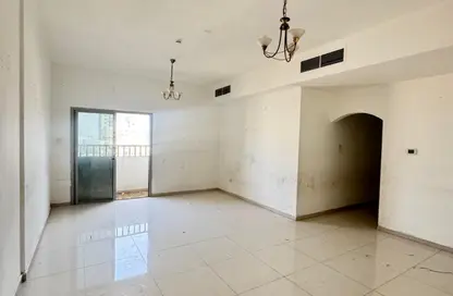 شقة - 2 غرف نوم - 2 حمامات للايجار في مبنى القاسمية 13 - الند - القاسمية - الشارقة شقة - 2 غرف نوم - 2 حمامات للايجار في مبنى القاسمية 13 - الند - القاسمية - الشارقة