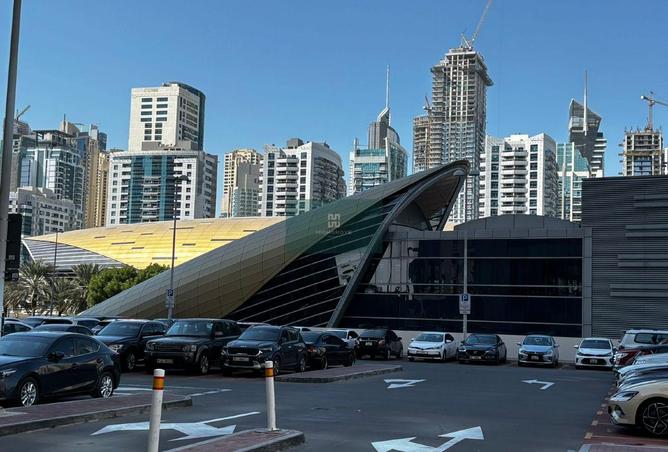 16043432 - صورة العقار 3