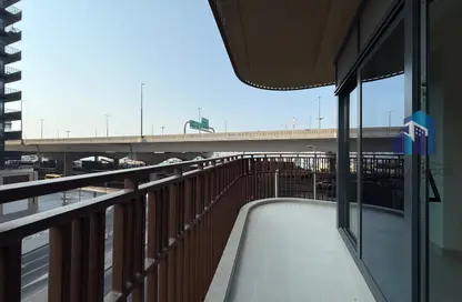 Apartment - 2 Bedrooms - 4 Bathrooms for rent in Cornich road - Corniche Deira - Deira - Dubai