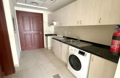 شقة - 1 حمام للايجار في طراز البحر المتوسط - مساكن القناه المائية - مدينة دبي الرياضية - دبي