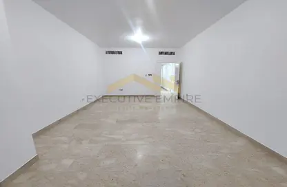 Empty Room image for: Apartment - 3 Bedrooms - 4 Bathrooms for rent in Golden Beach Tower - Corniche Road - Abu Dhabi, Image 1